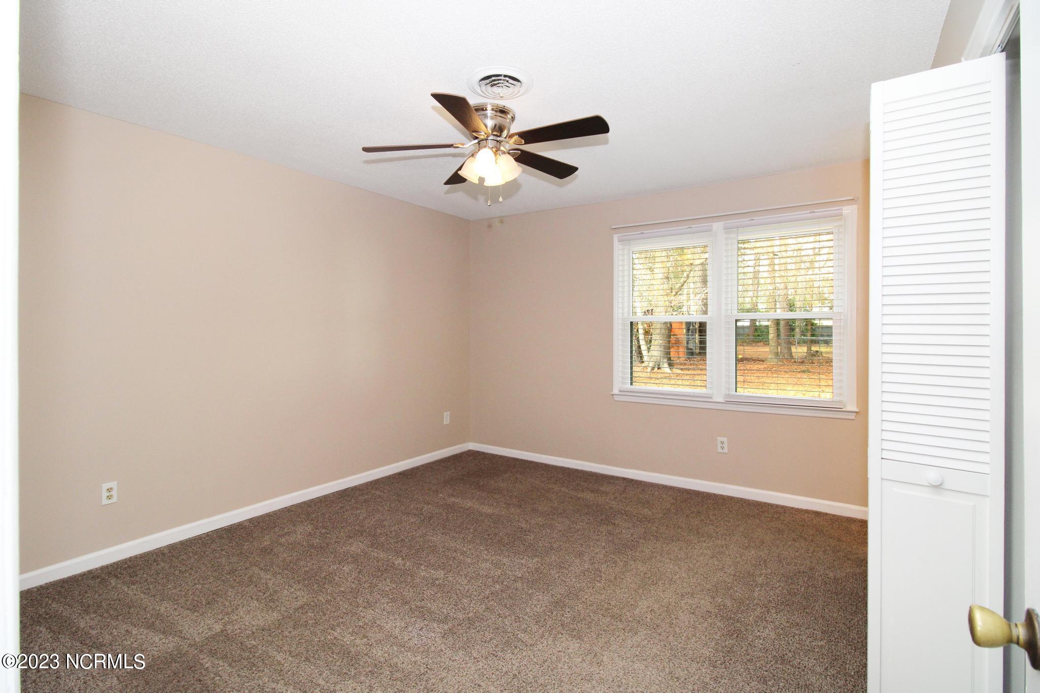 103 Nottingham Road Jacksonville, NC 28546 - Photo 27 of 41 IMG_0796