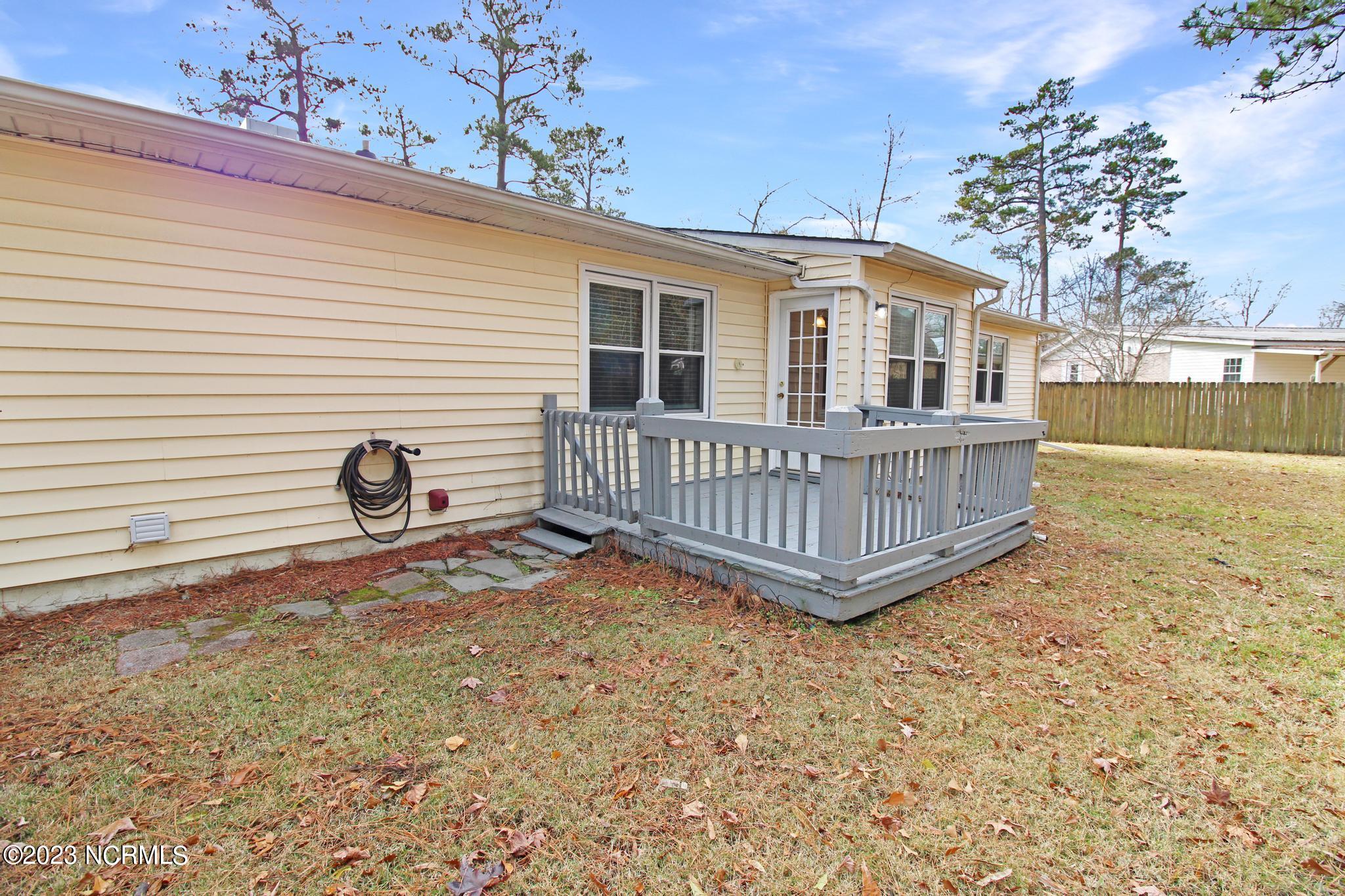 103 Nottingham Road Jacksonville, NC 28546 - Photo 34 of 41 IMG_0681