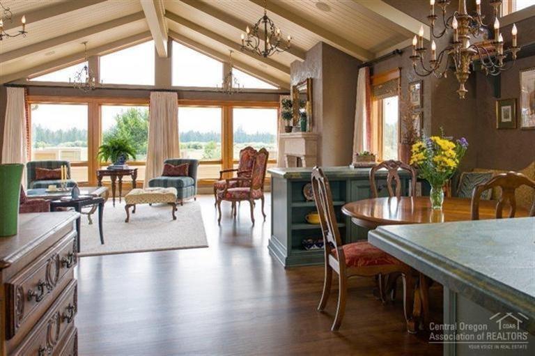 3 River Road Sunriver, OR 97707 - Photo 4 of 25 Wonderful natural light from huge banks