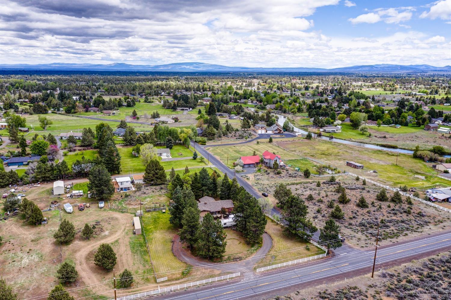 61850 Ward Road Bend, OR 97702 - Photo 12 of 25 Additional Photo