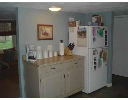 626 Keslar School Road Acme, PA 15610 - Photo 13 of 17 Kitchen.