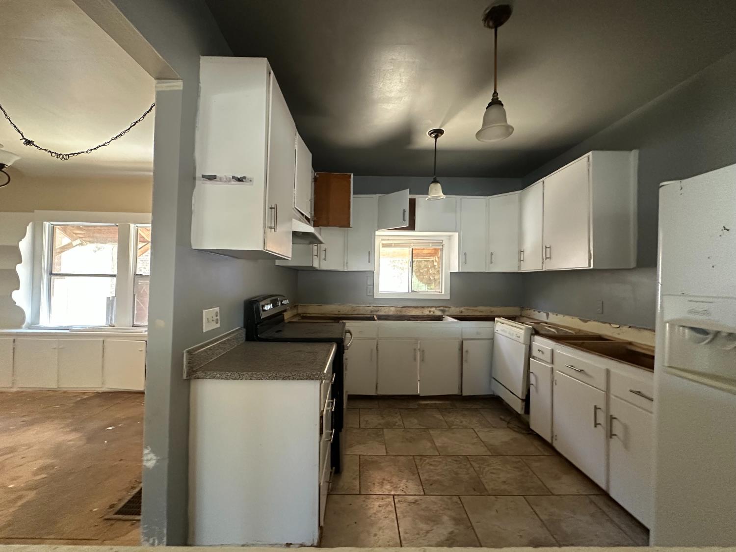 230 North 3rd Street Patterson, CA 95363 - Photo 22 of 70