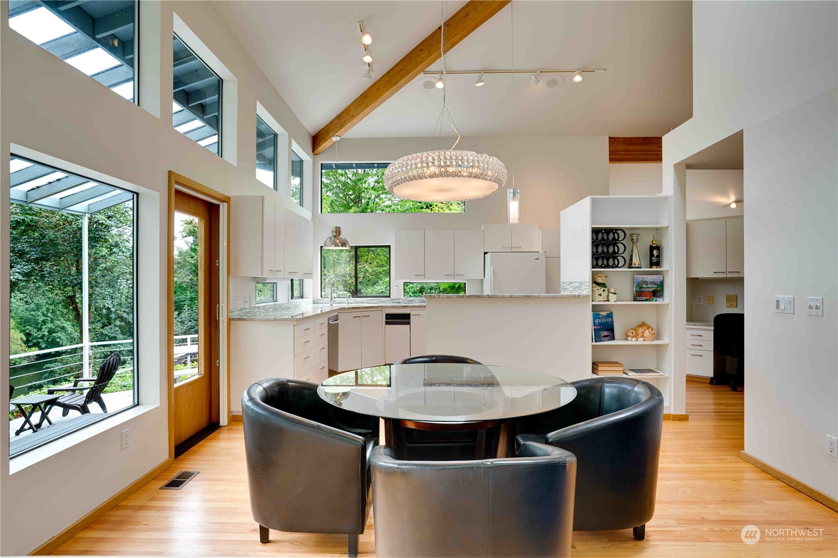 26530 Lake Fenwick Road South Kent, WA 98032 - Photo 23 of 40 Gallery Image 23