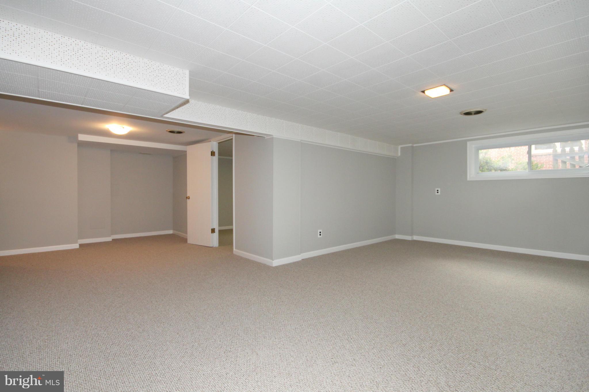 7602 Elgar Street Springfield, VA 22151 - Photo 22 of 30 Interior (General)