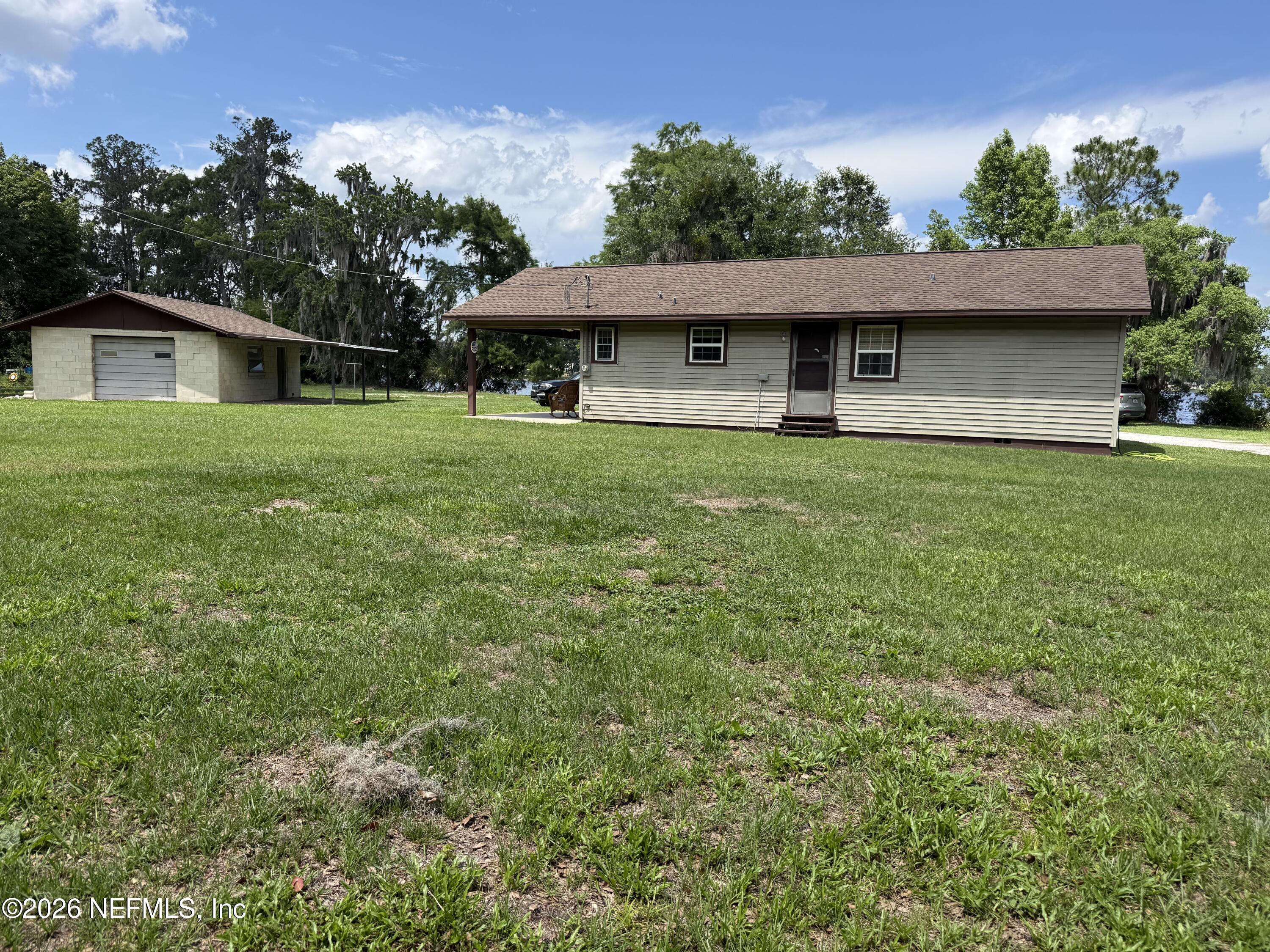986 Highway 20 Interlachen, FL 32148 - Photo 6 of 48 IMG_6840