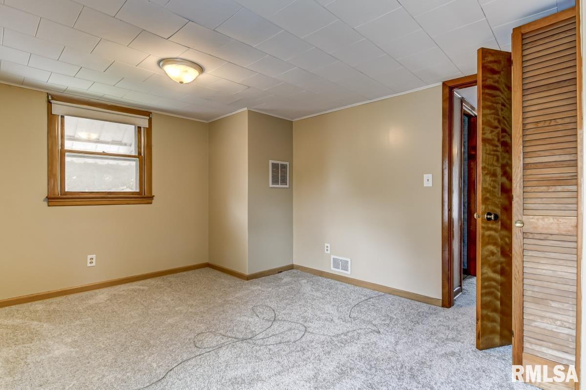 2040 North 7th Street Springfield, IL 62702 - Photo 21 of 32
