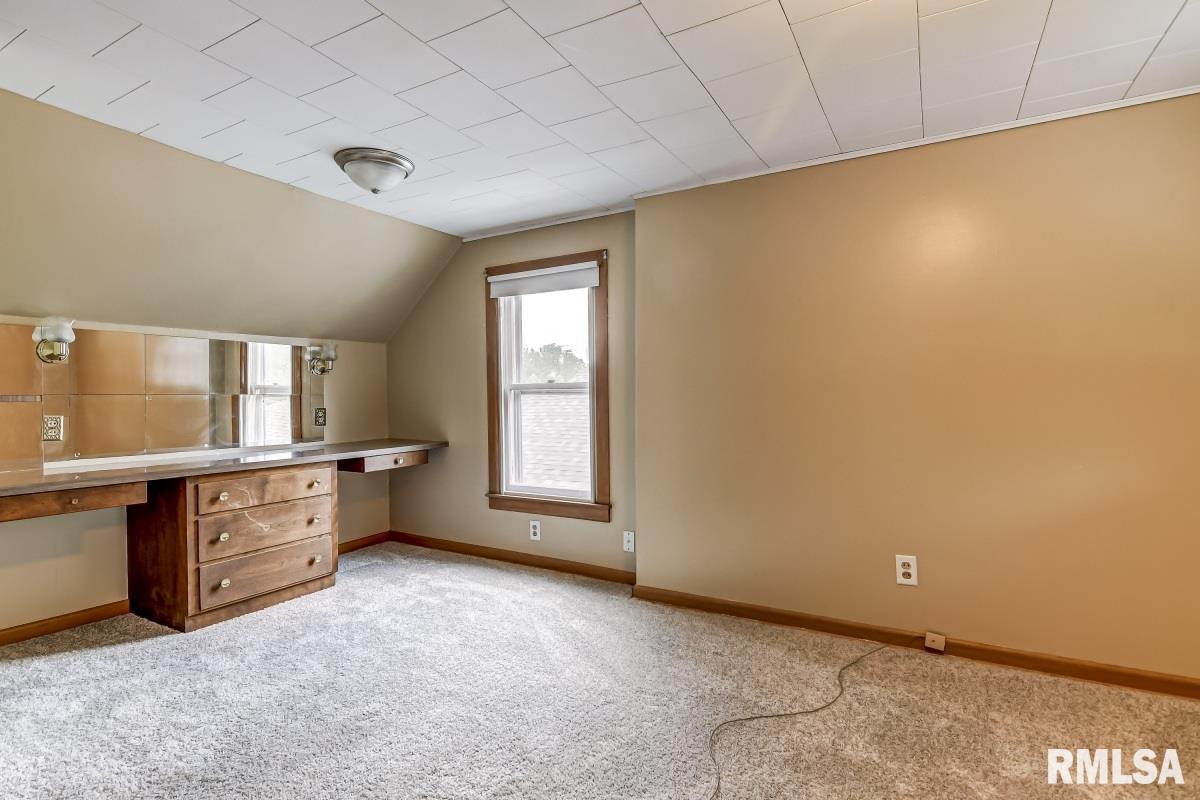 2040 North 7th Street Springfield, IL 62702 - Photo 22 of 32