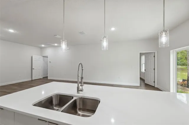 $279,900 | 2565 West Laredo Drive, Citrus Springs, FL 34433