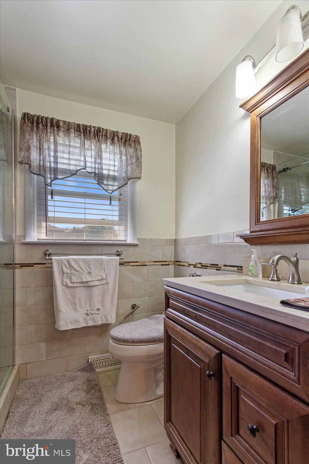 2805 Cambridge Road York, PA 17402 - Photo 14 of 28 Gallery Image 14