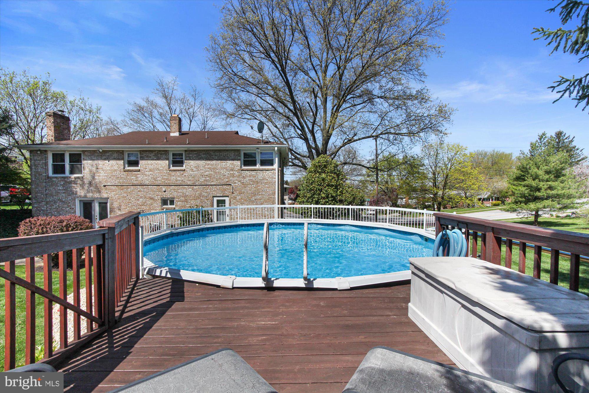 2805 Cambridge Road York, PA 17402 - Photo 24 of 28 Gallery Image 24