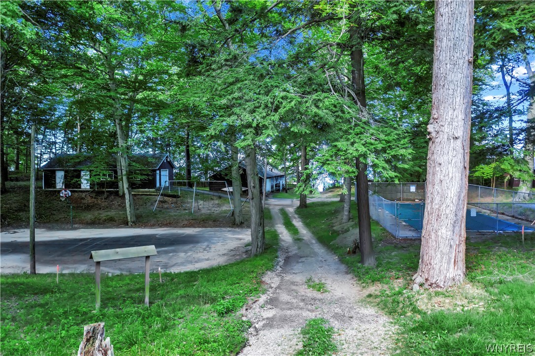 8462 Lake Shore Road Evans, NY 14006 - Photo 10 of 34