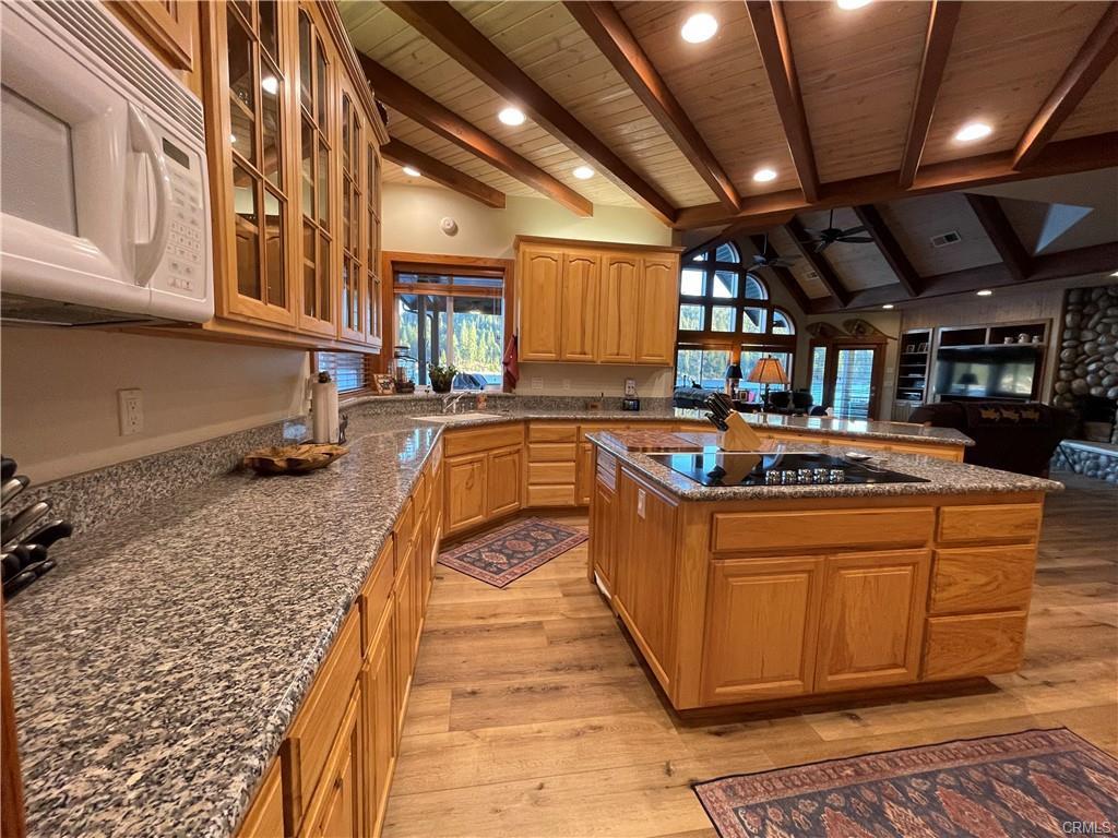 39269 Paha Bass Lake, CA 93604 - Photo 26 of 73