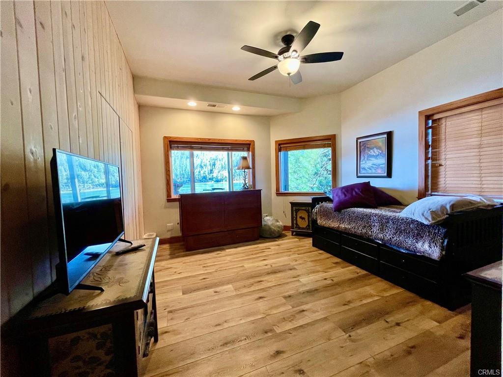 39269 Paha Bass Lake, CA 93604 - Photo 32 of 73