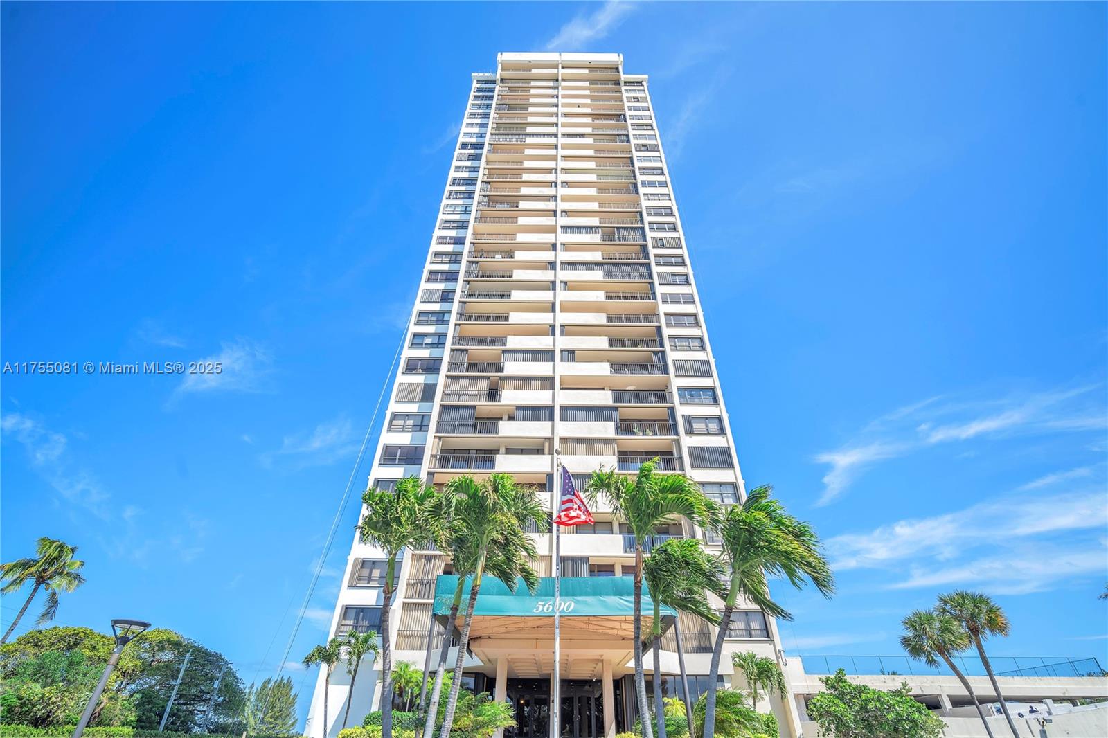 5600 North Flagler Drive, Unit 304 West Palm Beach, FL 33407 - Photo 34 of 42