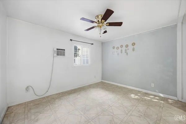 $80,000 | Undisclosed Address, Bakersfield, CA 93304