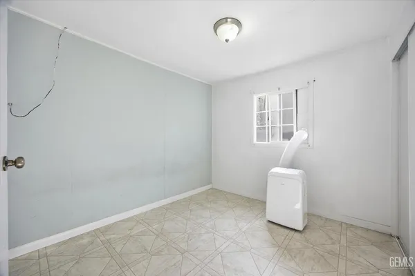 $80,000 | Undisclosed Address, Bakersfield, CA 93304