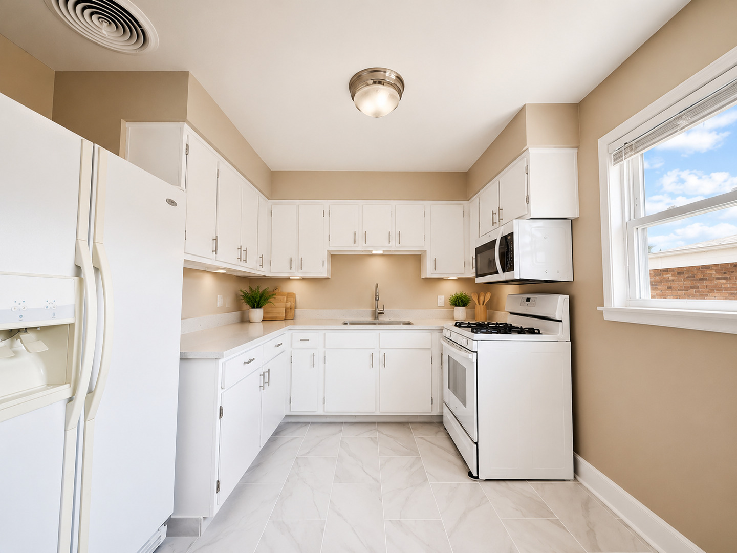 1525 Homestead Road, Unit 3 La Grange Park, IL 60526 - Photo 2 of 28