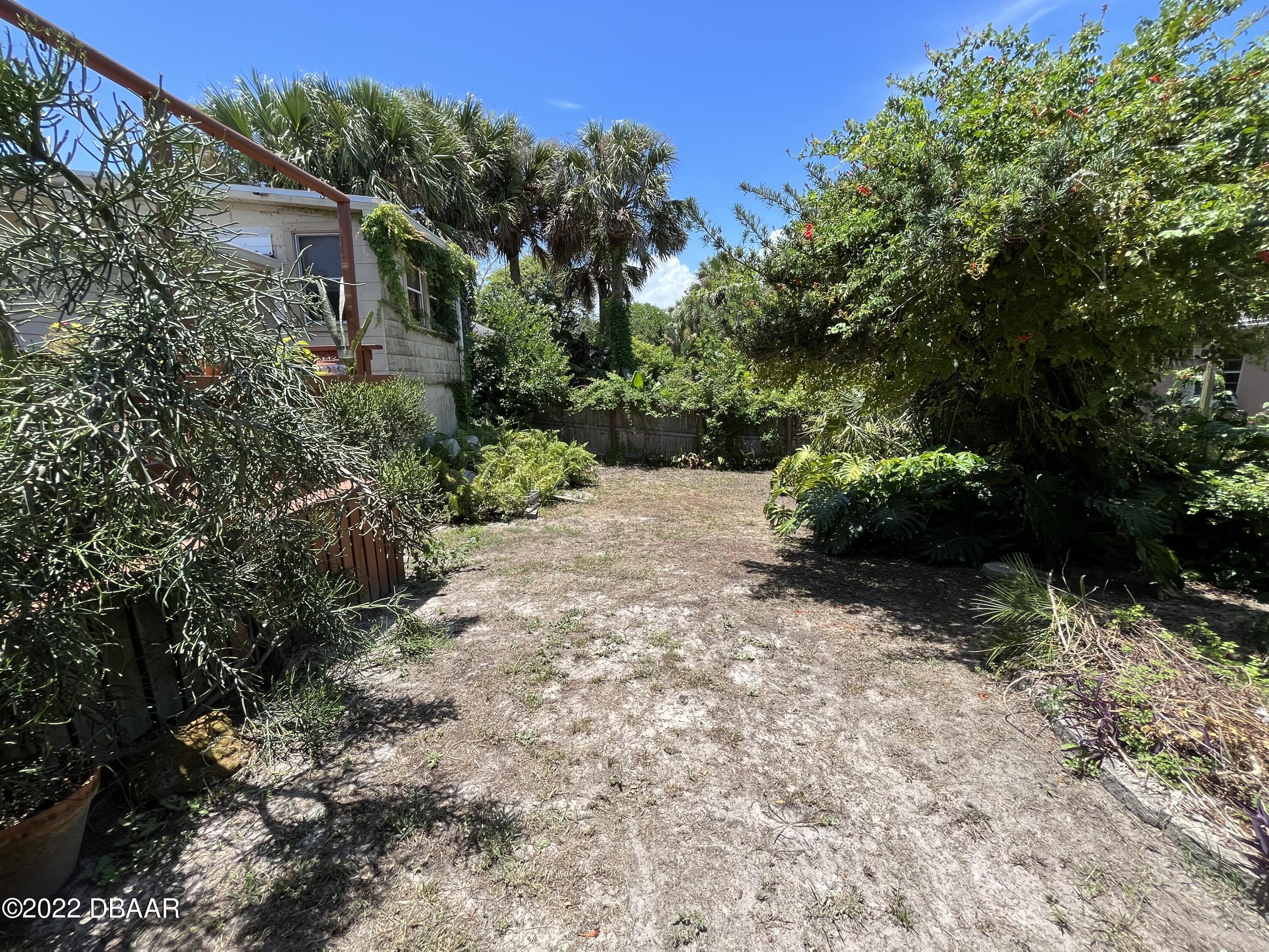 425 Wisteria Road Daytona Beach, FL 32118 - Photo 33 of 37 IMG_7660