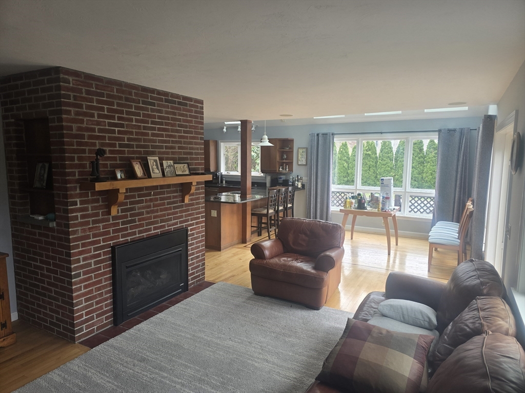 55 Bullivant Farm Road Marion, MA 02738 - Photo 7 of 40