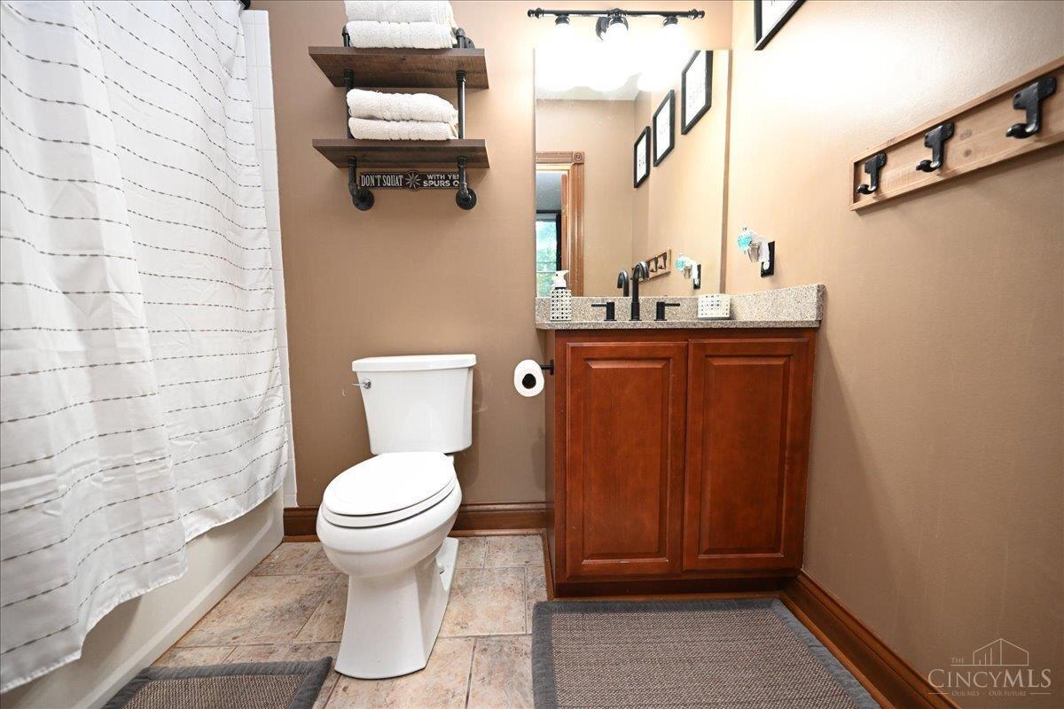 3483 Spyglass Ridge Hamilton, OH 45013 - Photo 22 of 75 Gallery Image 22