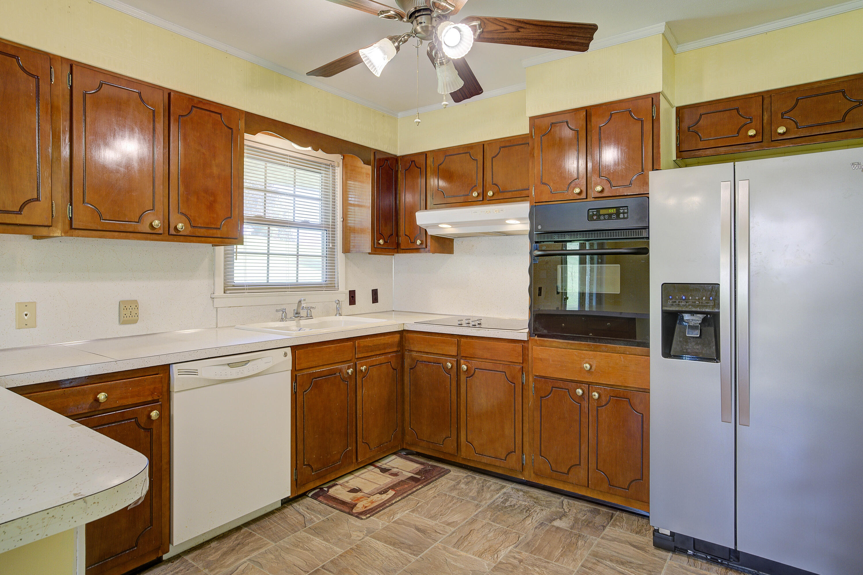 200 Montezuma Road Kingsport, TN 37664 - Photo 16 of 43 Monte-6