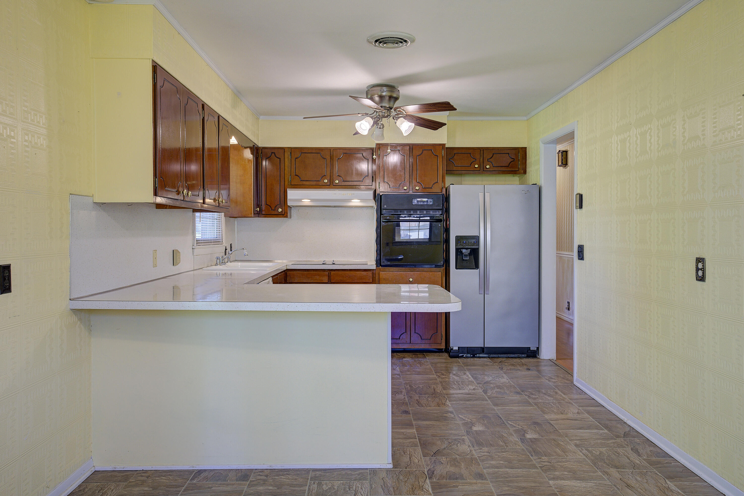 200 Montezuma Road Kingsport, TN 37664 - Photo 18 of 43 Monte-10