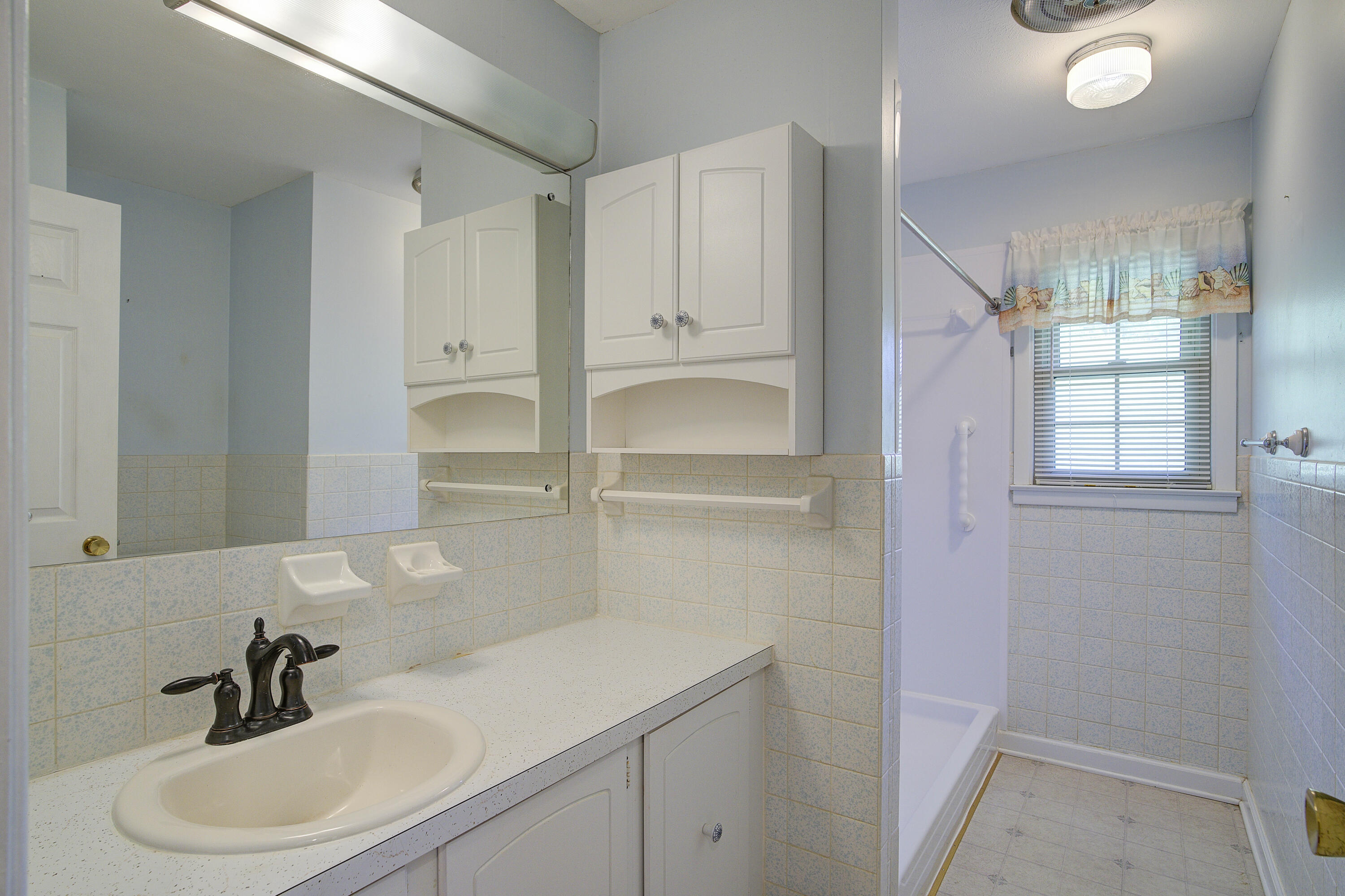 200 Montezuma Road Kingsport, TN 37664 - Photo 23 of 43 Monte-12