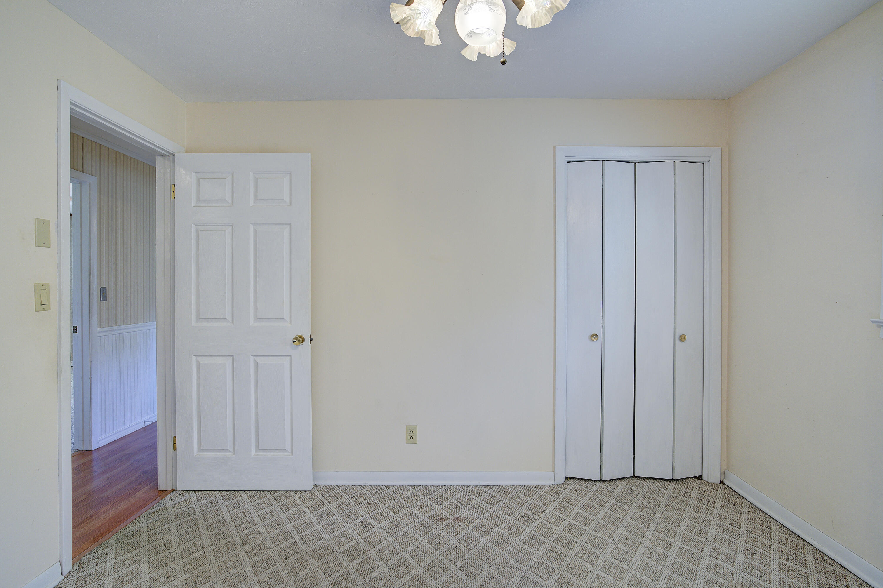 200 Montezuma Road Kingsport, TN 37664 - Photo 26 of 43 Monte-15