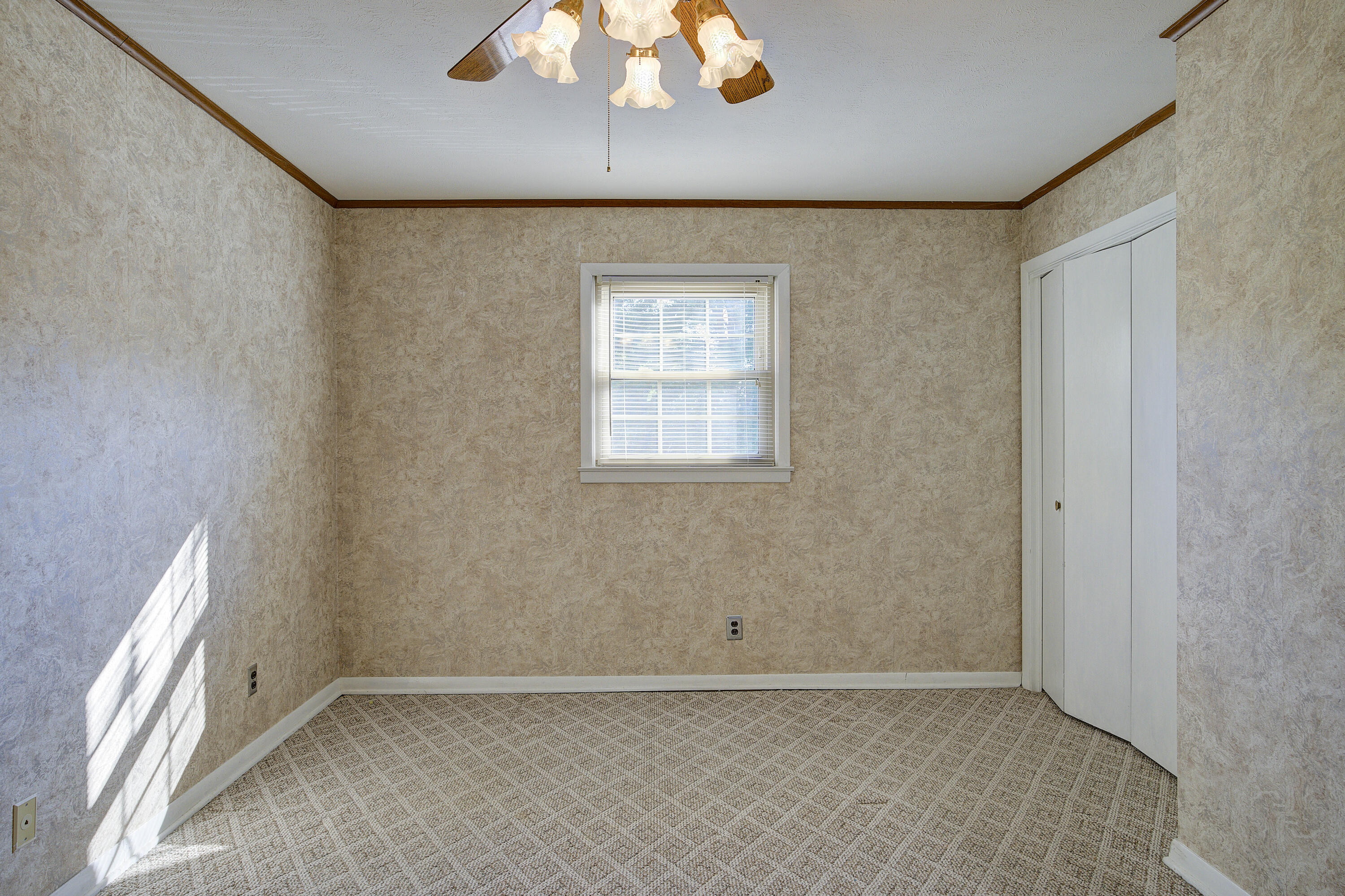 200 Montezuma Road Kingsport, TN 37664 - Photo 30 of 43 Monte-19