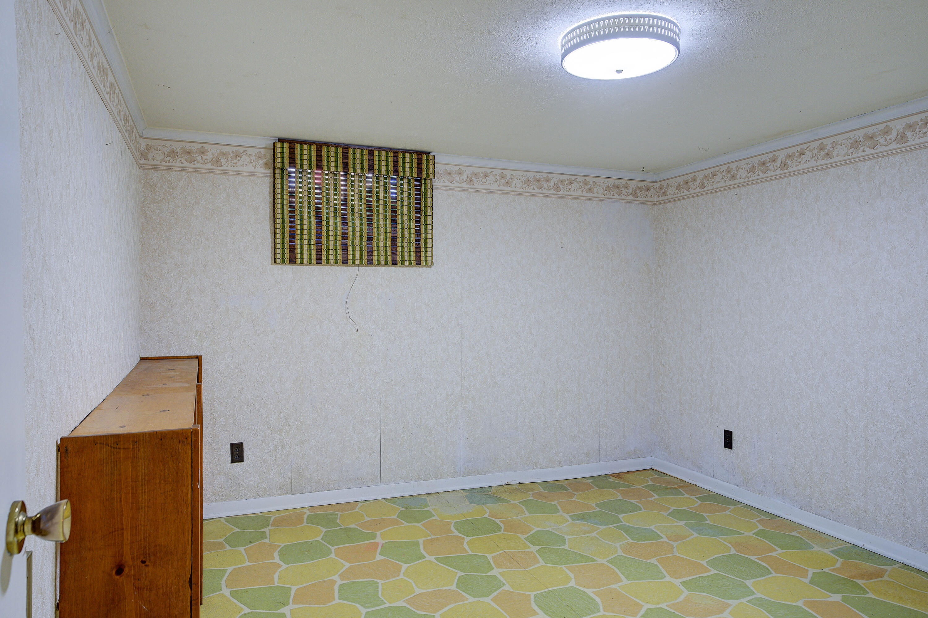 200 Montezuma Road Kingsport, TN 37664 - Photo 36 of 43 Monte-27