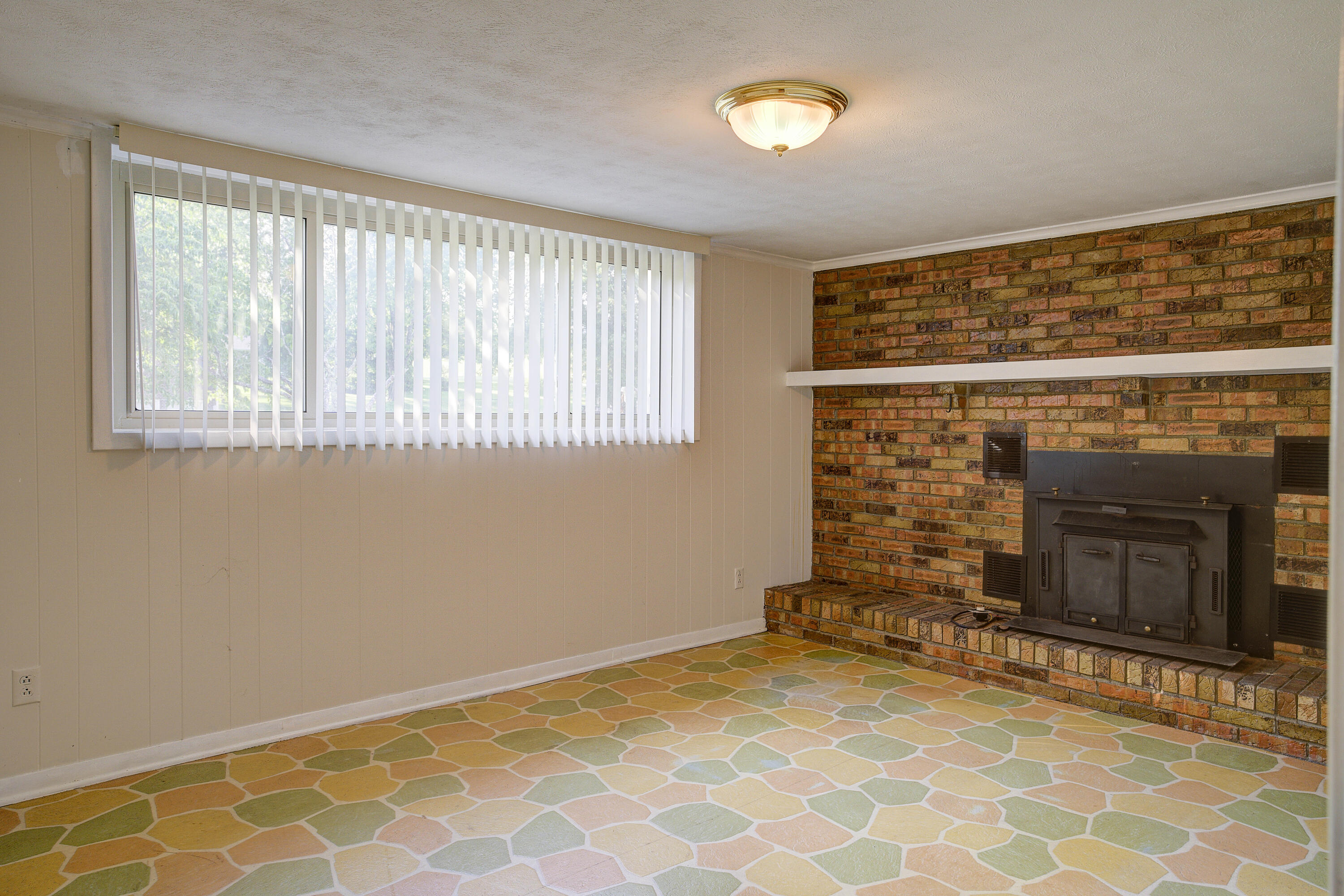200 Montezuma Road Kingsport, TN 37664 - Photo 38 of 43 Monte-29