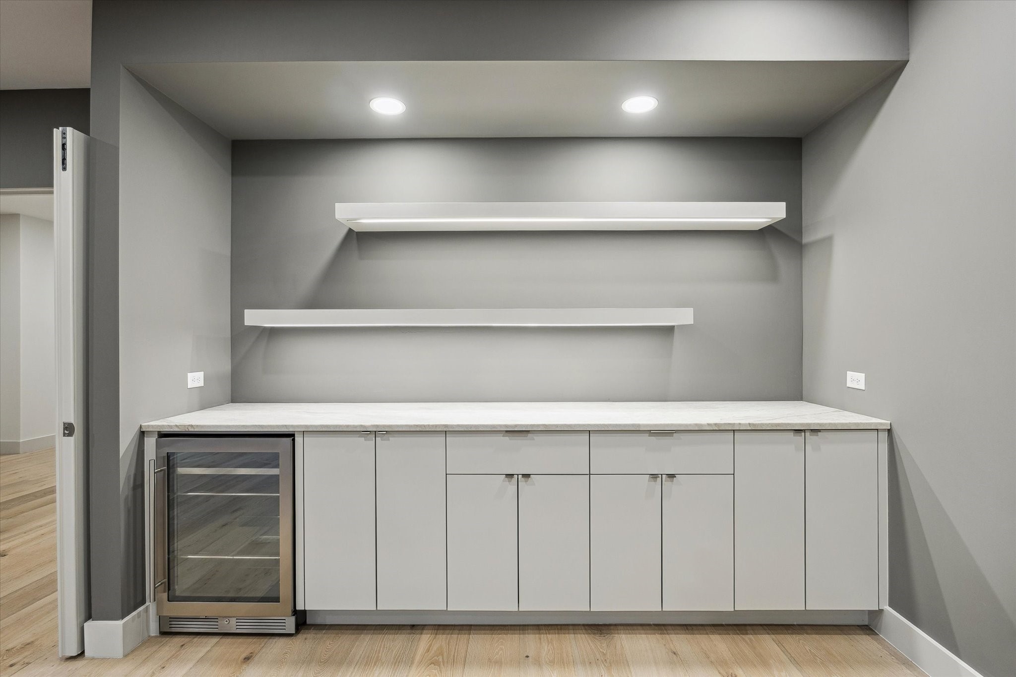 2129 Quenby Street Houston, TX 77005 - Photo 22 of 37 a view of an empty room