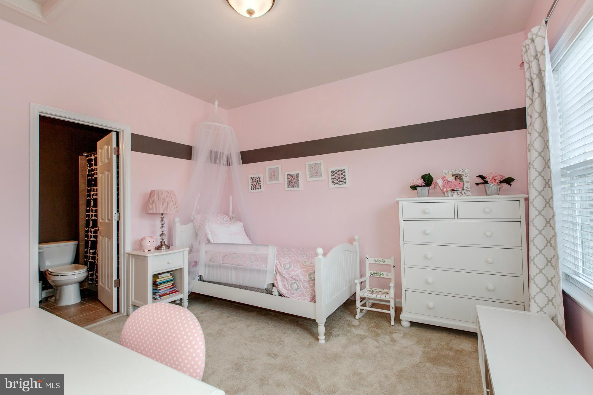 6002 Masondale Road Alexandria, VA 22315 - Photo 20 of 30 Bedroom