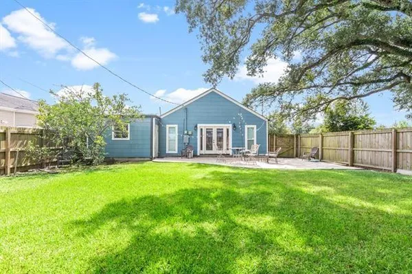 $1,900 | 902 Main Street, Laplace, LA 70068