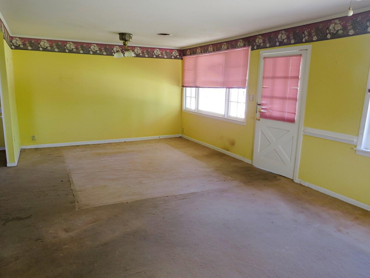 2114 Howard Road Augusta, GA 30906 - Photo 3 of 16 IMG_7737