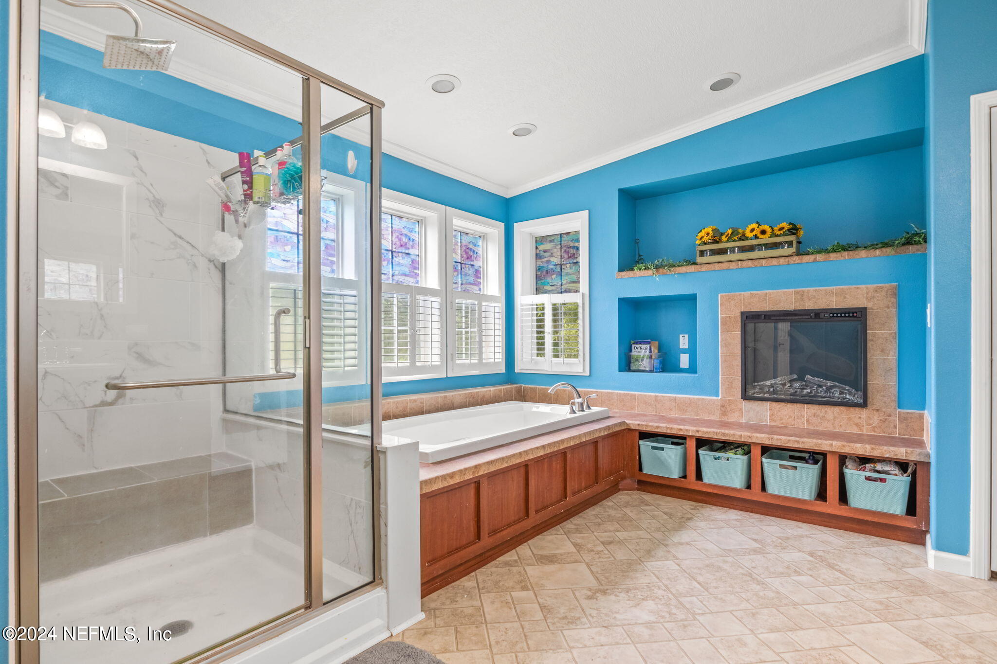 54037 Parks Road Callahan, FL 32011 - Photo 16 of 26 a spacious bedroom with a bed and a window