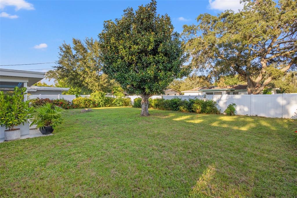 2033 Little Neck Road Clearwater, FL 33755 - Photo 9 of 39 Large 7,700 SF Lot
