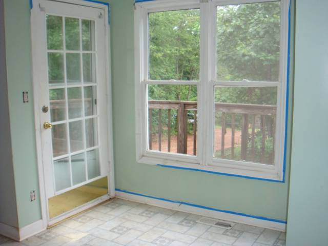 35 Duncan Creek Road Greenville, SC 29609 - Photo 3 of 13 Gallery Image 3