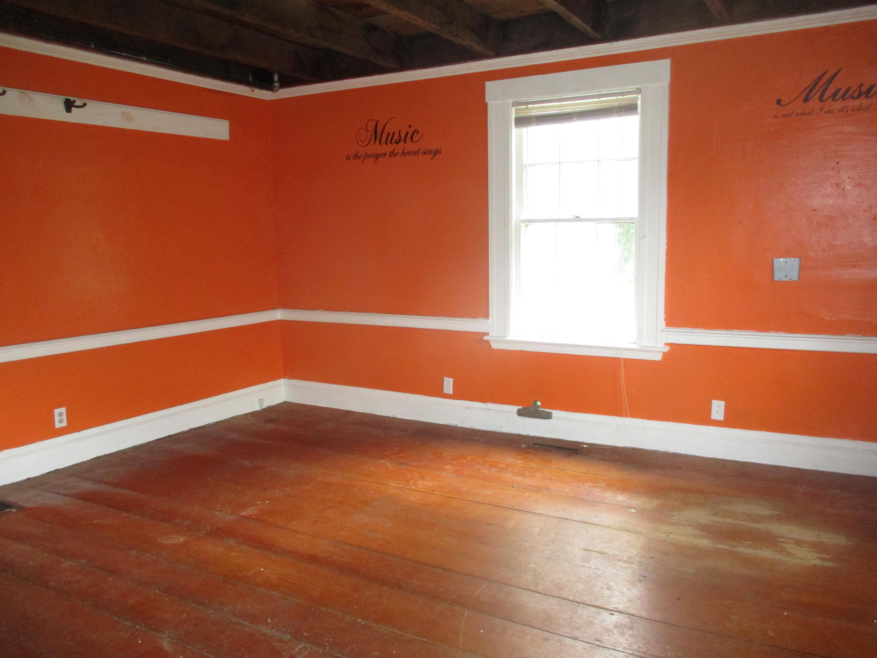 1635 Federal Road Livermore, ME 04253 - Photo 11 of 36 IMG_0031