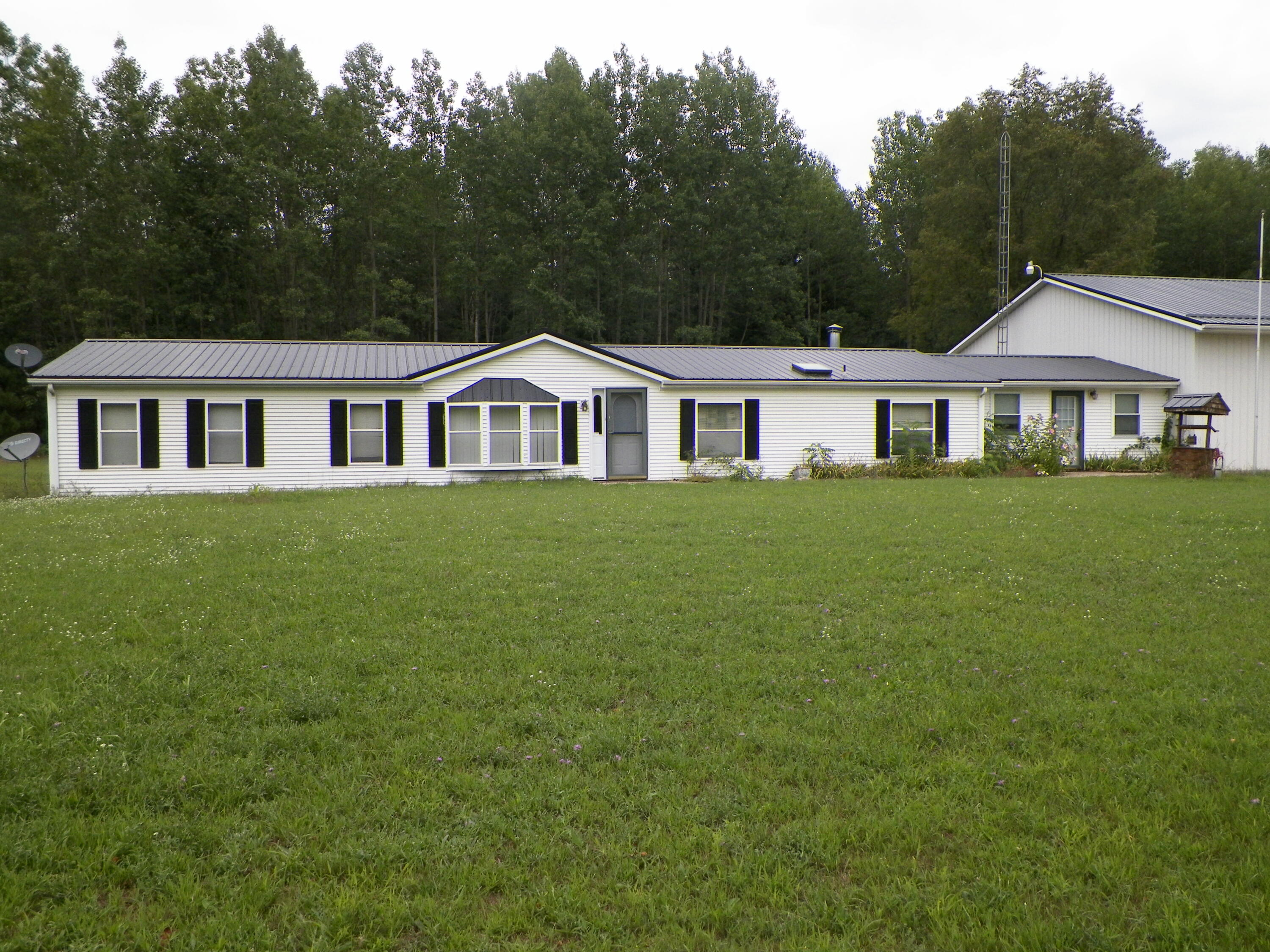 14910 Craft Road Hersey, MI 49639 - Photo 1 of 32 100_3261