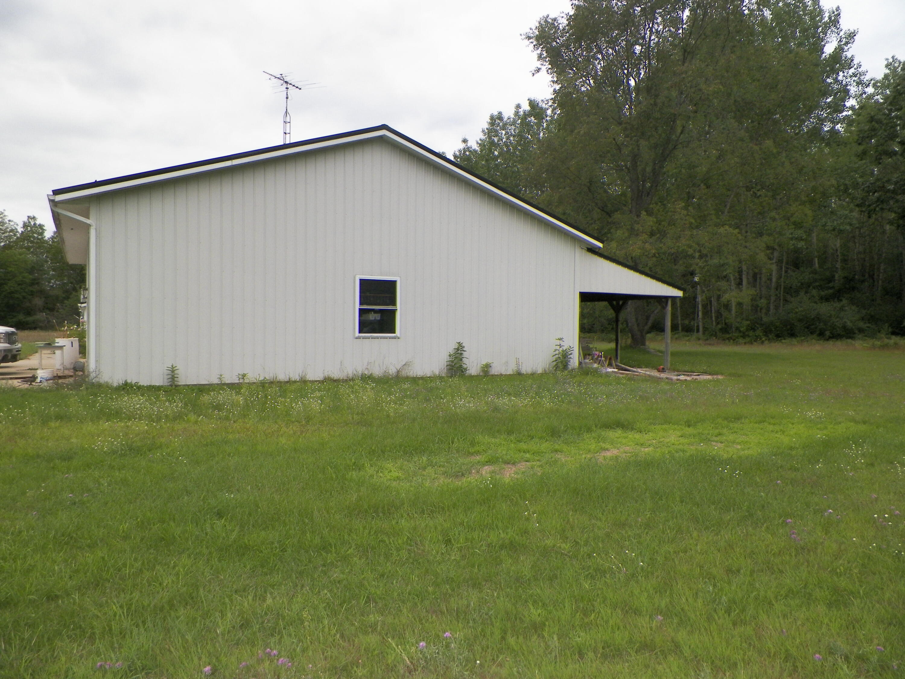 14910 Craft Road Hersey, MI 49639 - Photo 26 of 32 100_3264