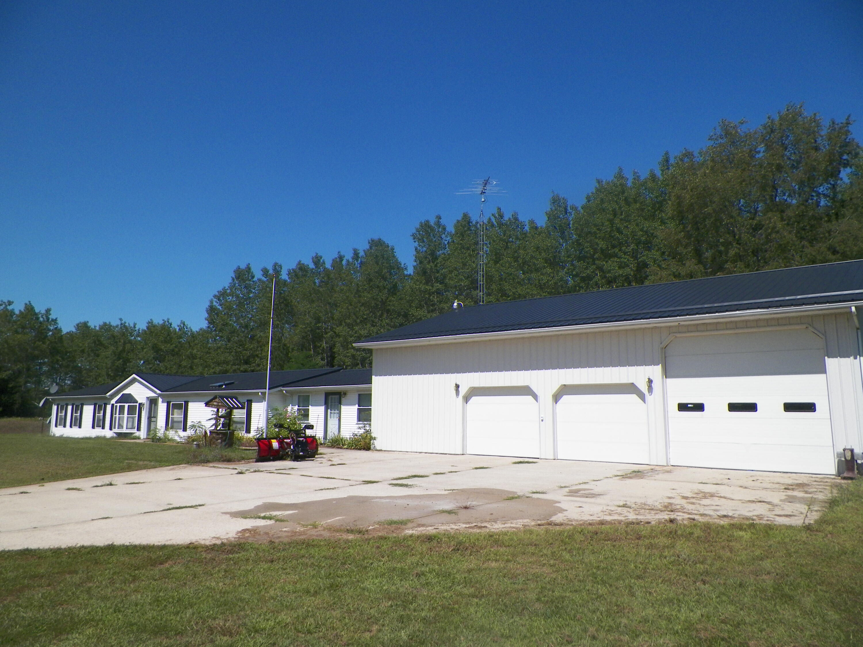 14910 Craft Road Hersey, MI 49639 - Photo 29 of 32 100_3271