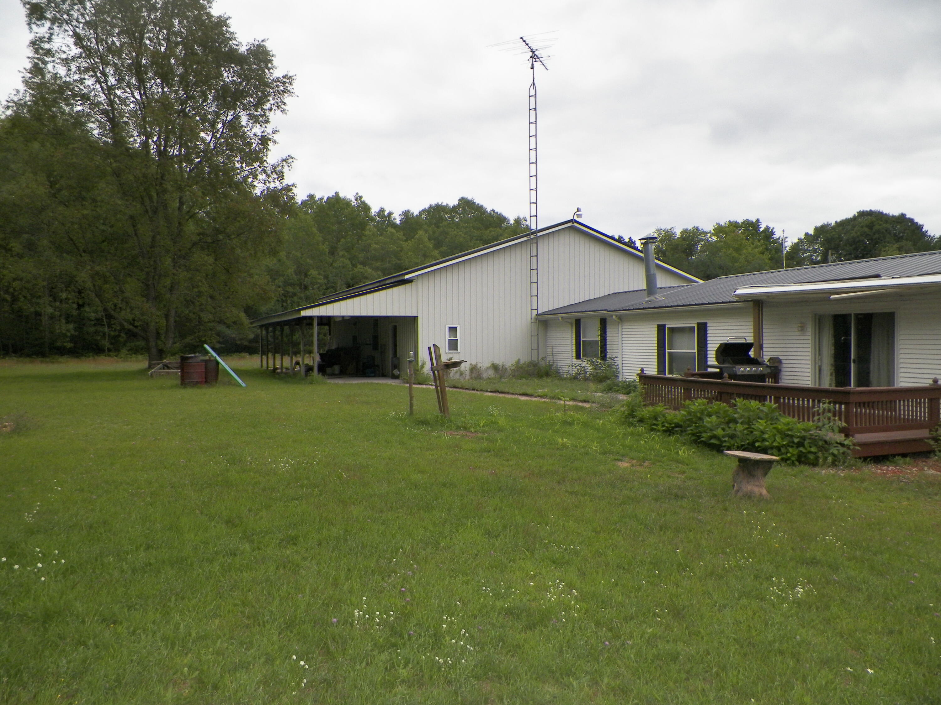 14910 Craft Road Hersey, MI 49639 - Photo 4 of 32 100_3256