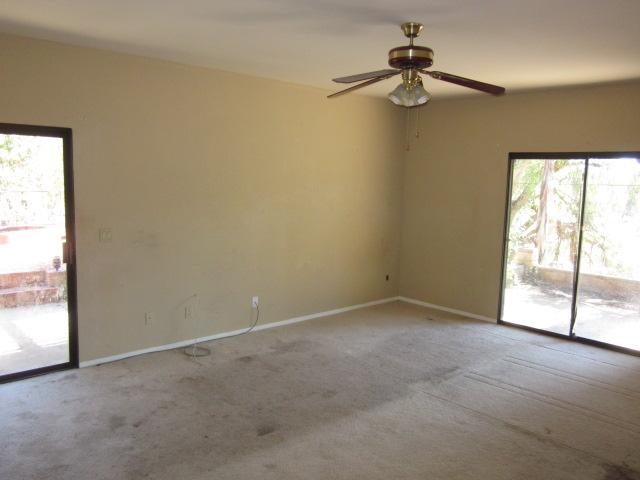 25551 Jesmond Dene Road Escondido, CA 92026 - Photo 7 of 14 Gallery Image 7