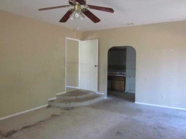 25551 Jesmond Dene Road Escondido, CA 92026 - Photo 8 of 14 Gallery Image 8