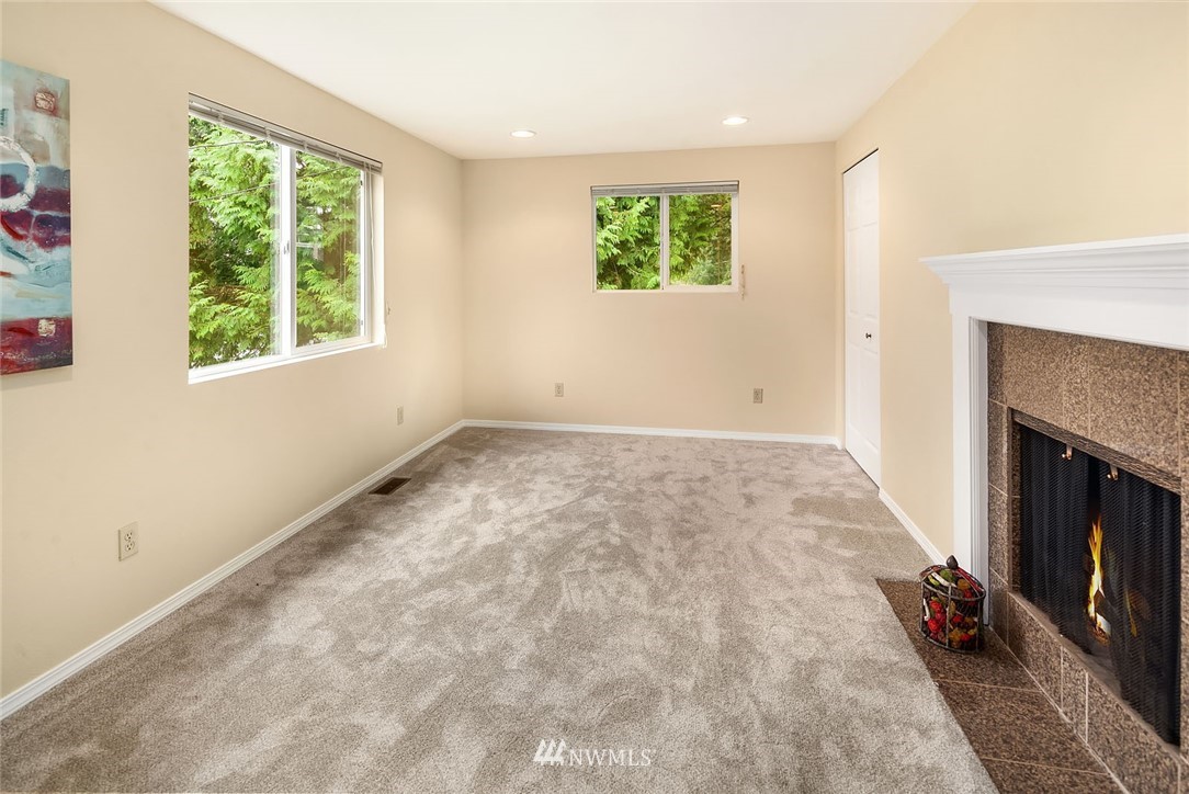 20006 101st Avenue Northeast Bothell, WA 98011 - Photo 13 of 23 Gallery Image 13