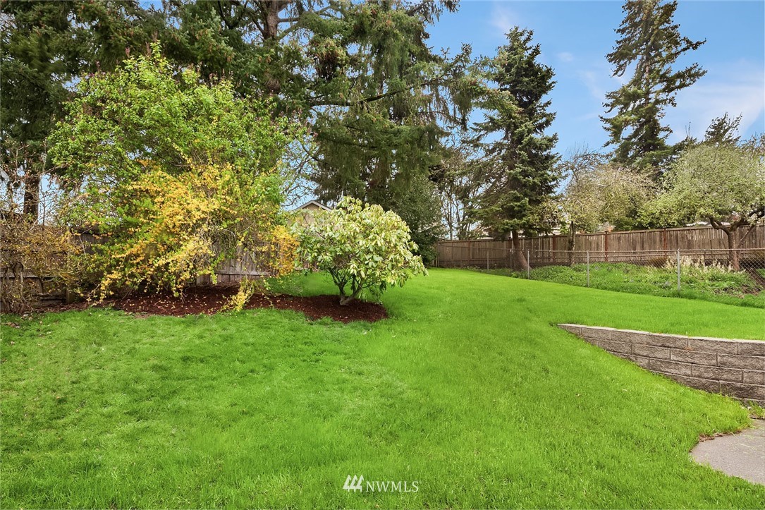 20006 101st Avenue Northeast Bothell, WA 98011 - Photo 21 of 23 Gallery Image 21