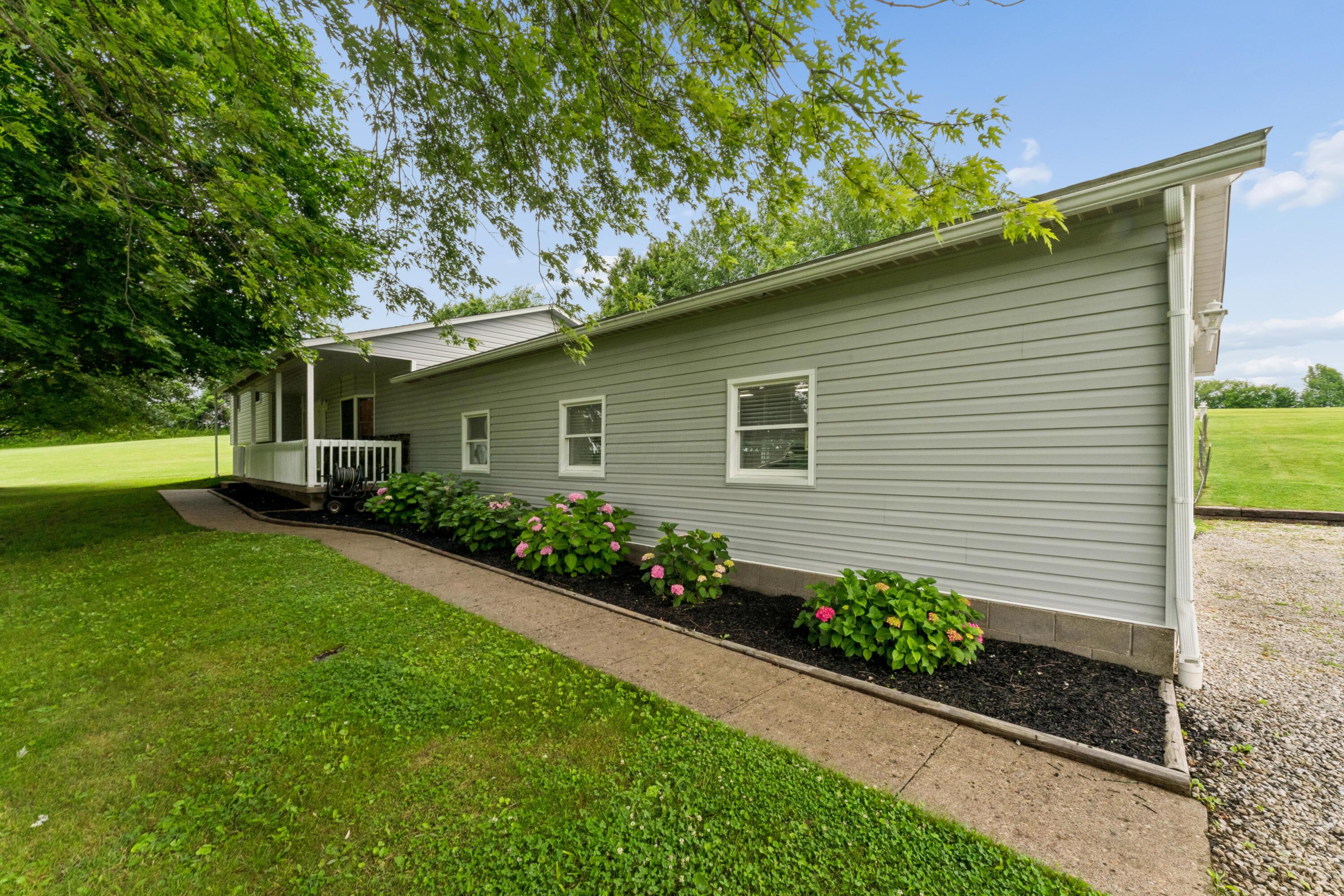 11011 Fairview Road Southeast Heath, OH 43056 - Photo 44 of 67 photos_high_resolution_DSC06088