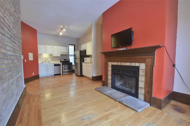 $900 | 605 South 9th Street, Unit 8, Minneapolis, MN 55404