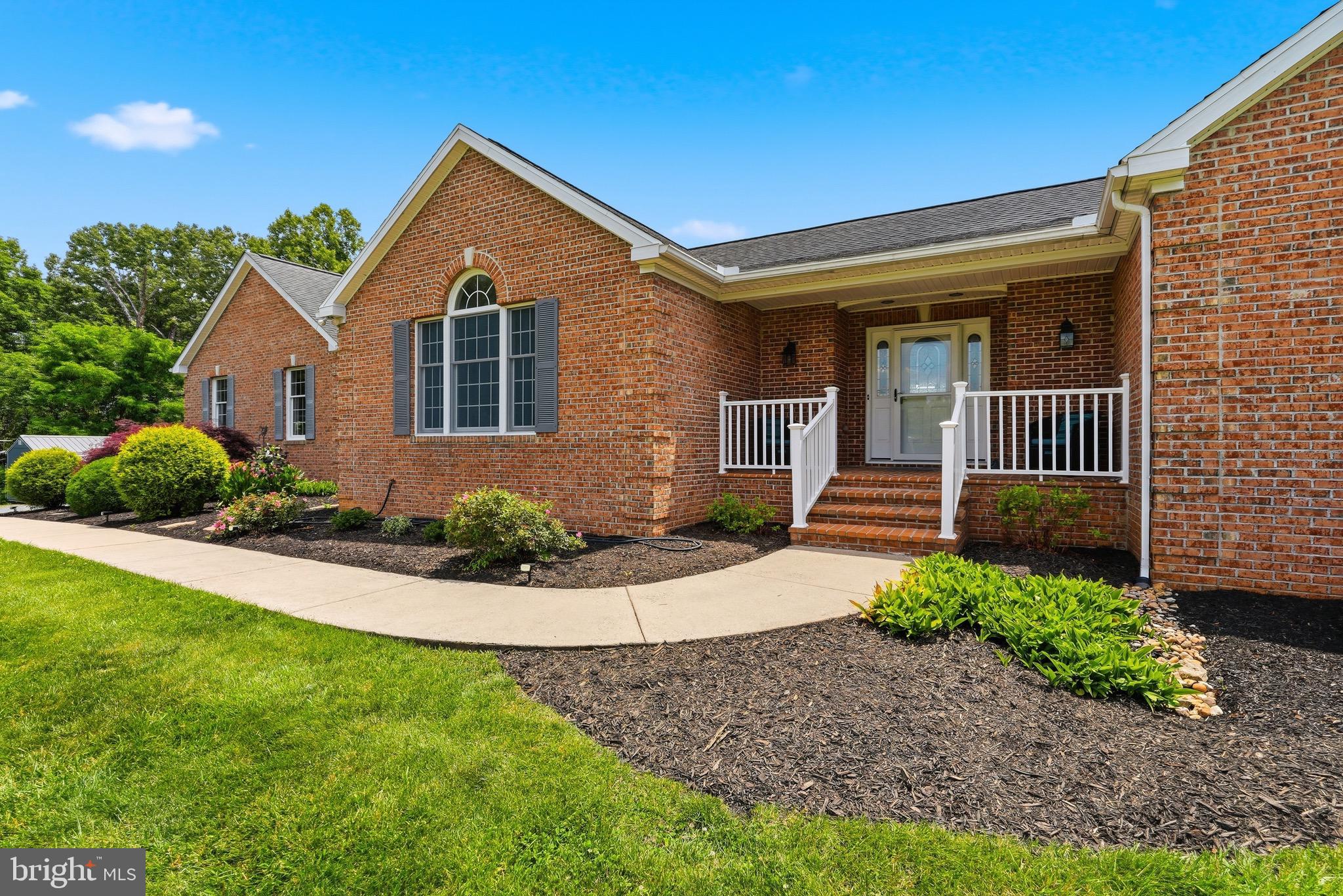 11337 Old Stillhouse Road Boston, VA 22713 - Photo 7 of 61
